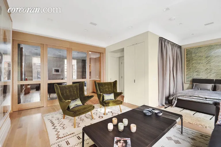 New York City Real Estate | View 31 Gramercy Park South, 2A | room 5 | View 6