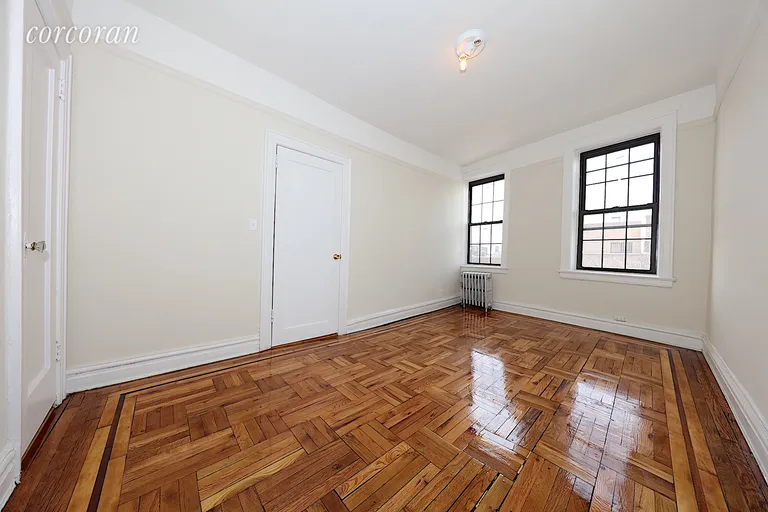 New York City Real Estate | View 26-80 30th Street, 4M | room 4 | View 5