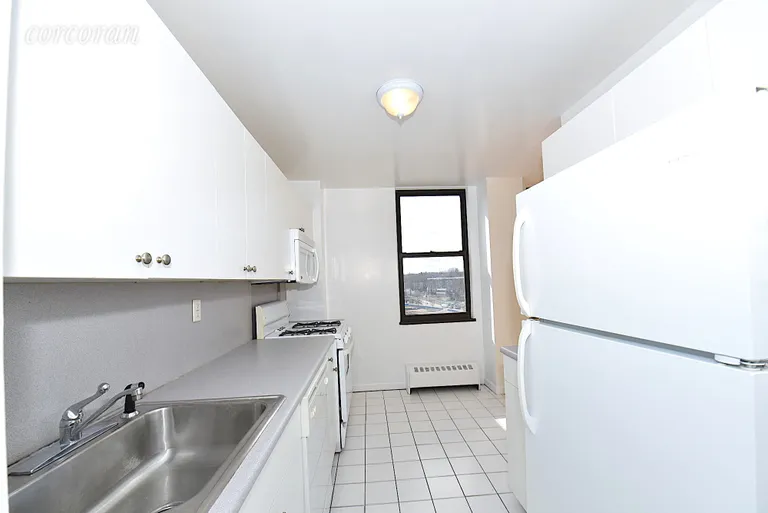 New York City Real Estate | View 235 South Lexington Avenue, 12G | room 7 | View 8