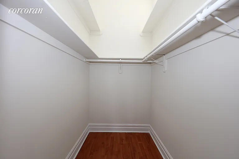 New York City Real Estate | View 45-02 Ditmars Boulevard, 536 | room 9 | View 10