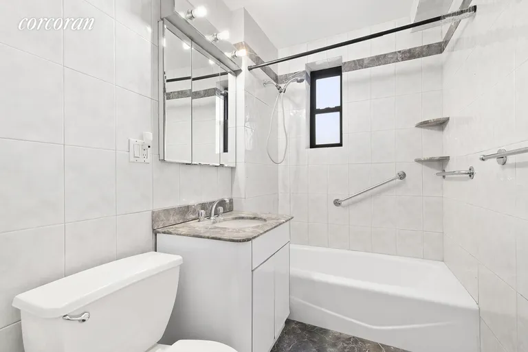 New York City Real Estate | View 25-40 31st Avenue, 3A | bathroom | View 4