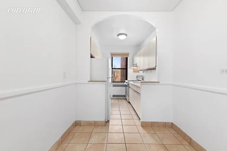 New York City Real Estate | View 25-40 31st Avenue, 3A | eat in kitchen | View 3