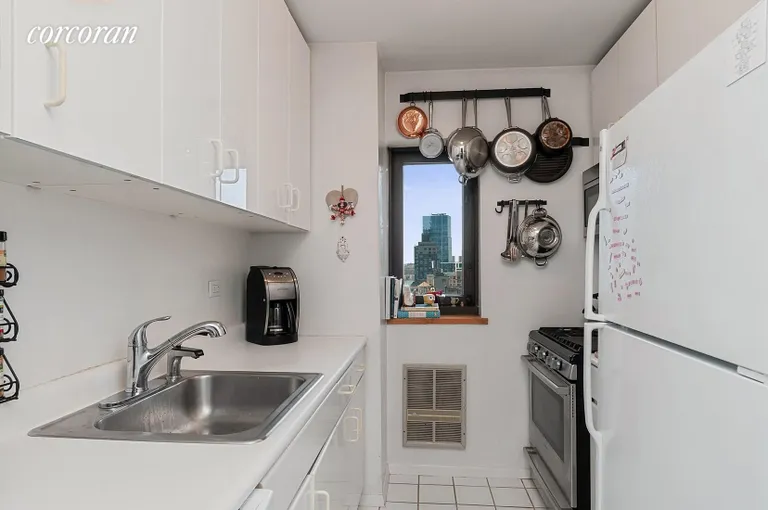 New York City Real Estate | View 161 West 61st Street, 15C | room 5 | View 6
