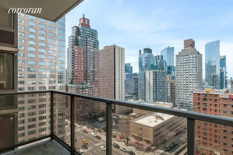 New York City Real Estate | View 161 West 61st Street, 15C | 1 Bed, 1 Bath | View 1
