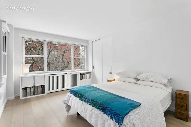 New York City Real Estate | View 115 East 9th Street, 3J | room 2 | View 3