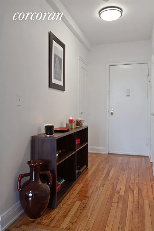 New York City Real Estate | View 101 Lafayette Avenue, 7C | Foyer | View 12