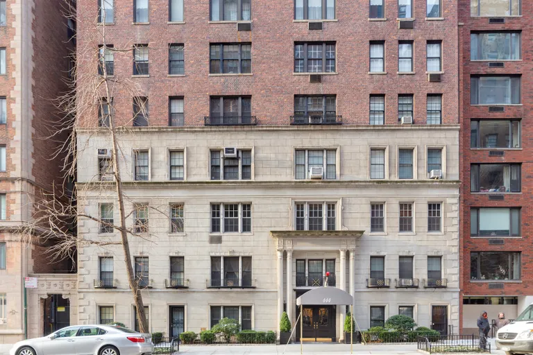 New York City Real Estate | View 444 East 57th Street, 12E | Prewar limestone and brick facade | View 19