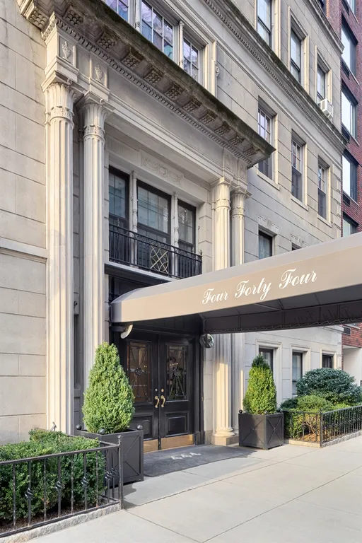 New York City Real Estate | View 444 East 57th Street, 12E | 444 East 57th Street | View 18