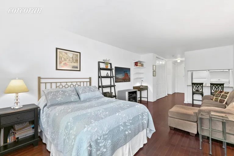 New York City Real Estate | View 393 West 49th Street, 5P | room 3 | View 4