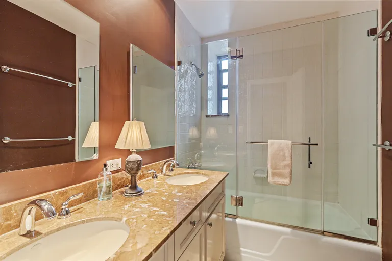 New York City Real Estate | View 315 West 99th Street, PHA | Double sinks & windowed Master Bath | View 8