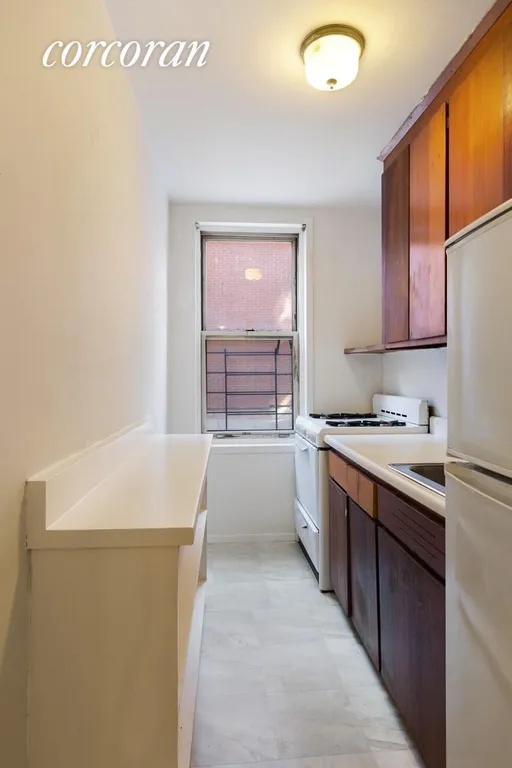 New York City Real Estate | View 185 West Houston Street, 1C | room 5 | View 6