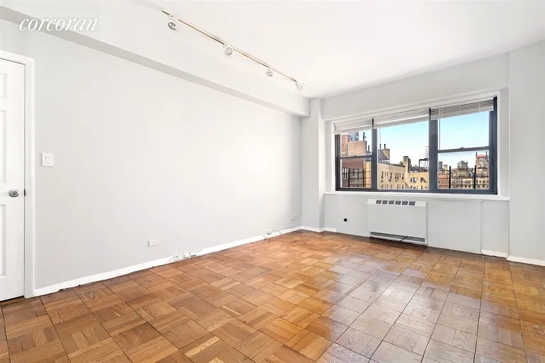 New York City Real Estate | View 165 East 72Nd Street, 17L | Master Bedroom | View 7