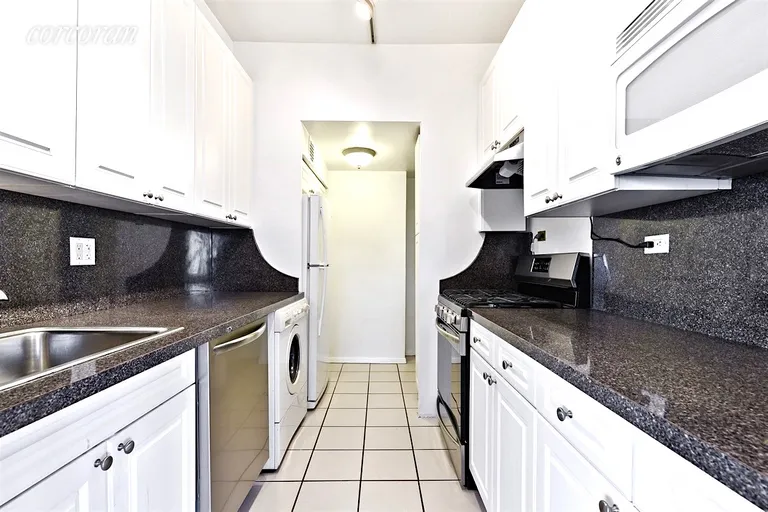 New York City Real Estate | View 165 East 72Nd Street, 17L | Updated Kitchen | View 5