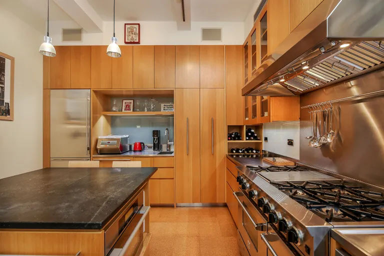 New York City Real Estate | View 302 West 86th Street, 10B | Kitchen | View 24
