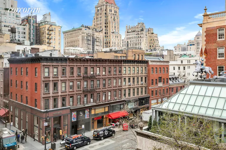 New York City Real Estate | View 30 East 62nd Street, 6B | 6 | View 2
