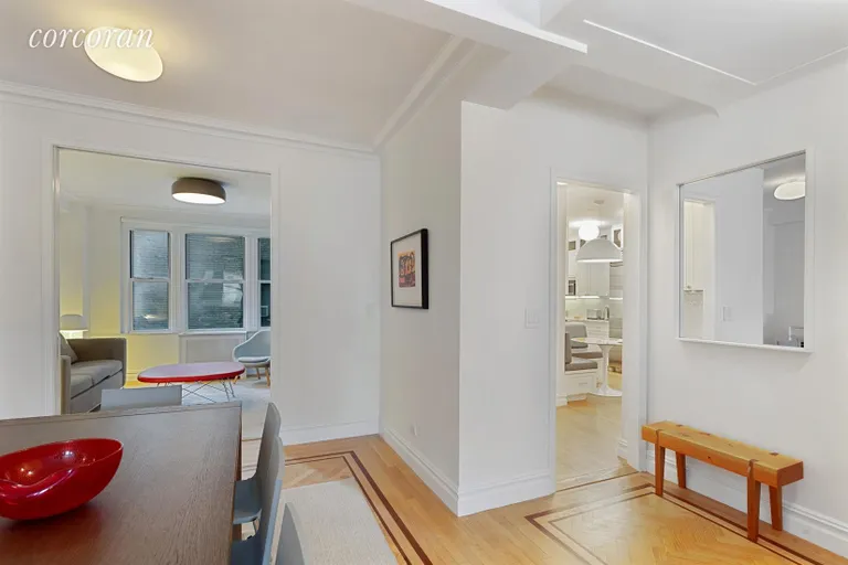 New York City Real Estate | View 221 West 82nd Street, 8G | Dining/Foyer | View 4