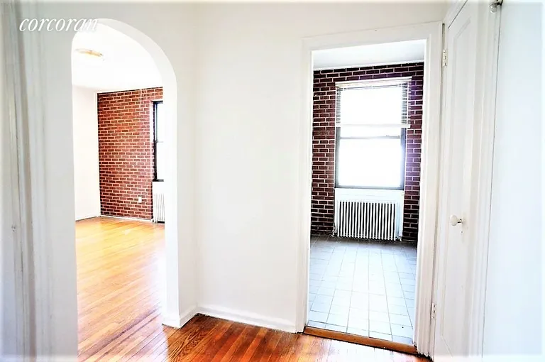 New York City Real Estate | View 292 Manhattan Avenue, 3F | room 3 | View 4