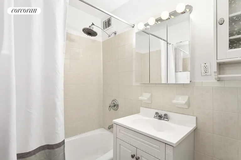 New York City Real Estate | View 330 Lenox Road, 3U | Sweet Bathroom  | View 5