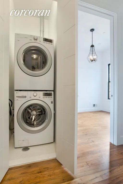 New York City Real Estate | View 464 Putnam Avenue, 3 | In-unit Washer & Dryer | View 9