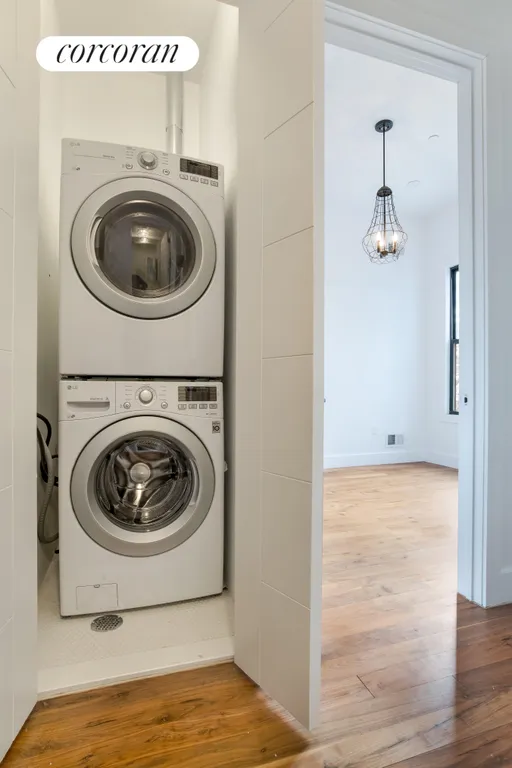 New York City Real Estate | View 464 Putnam Avenue, 4 | In-unit Washer & Dryer | View 10