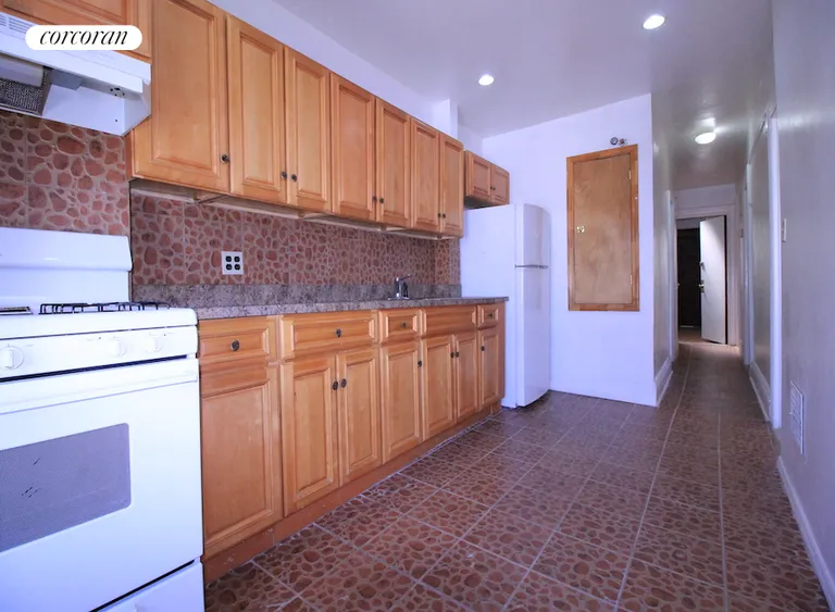 New York City Real Estate | View 1277 New York Avenue, 2 | room 4 | View 5