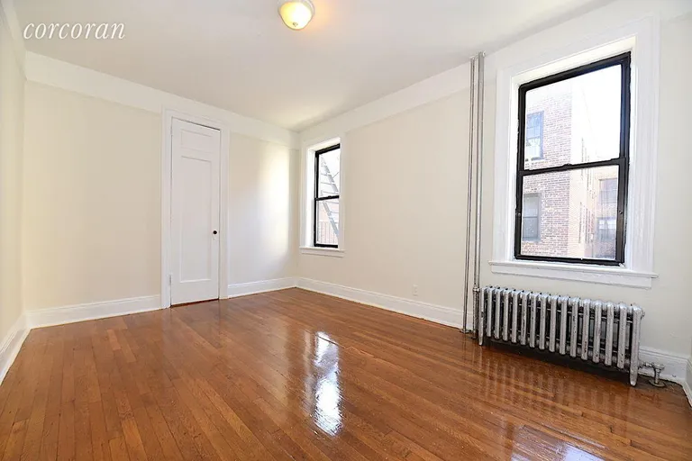 New York City Real Estate | View 30-56 30th Street, 3K | room 5 | View 6