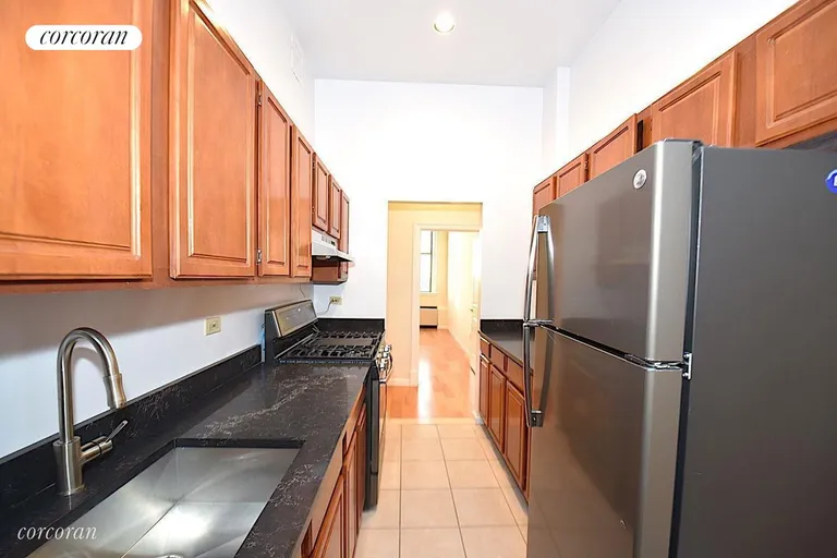 New York City Real Estate | View 45-02 Ditmars Boulevard, 514 | room 6 | View 7