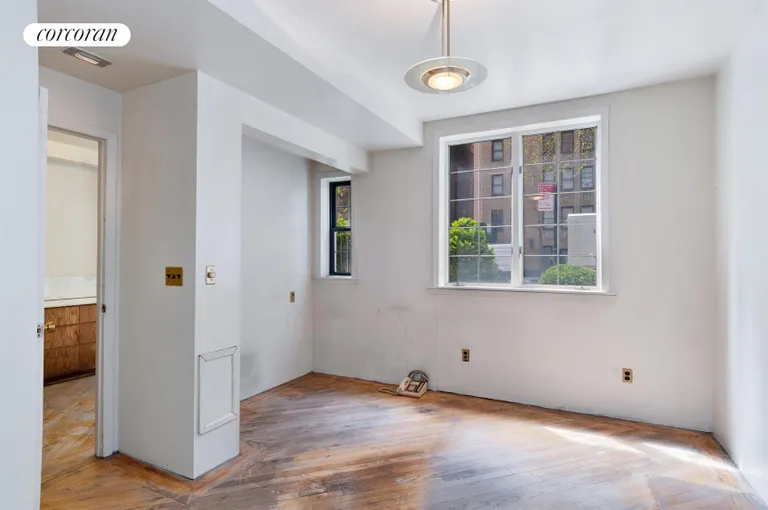 New York City Real Estate | View 333 East 57th Street, 1F | Location 3 | View 3