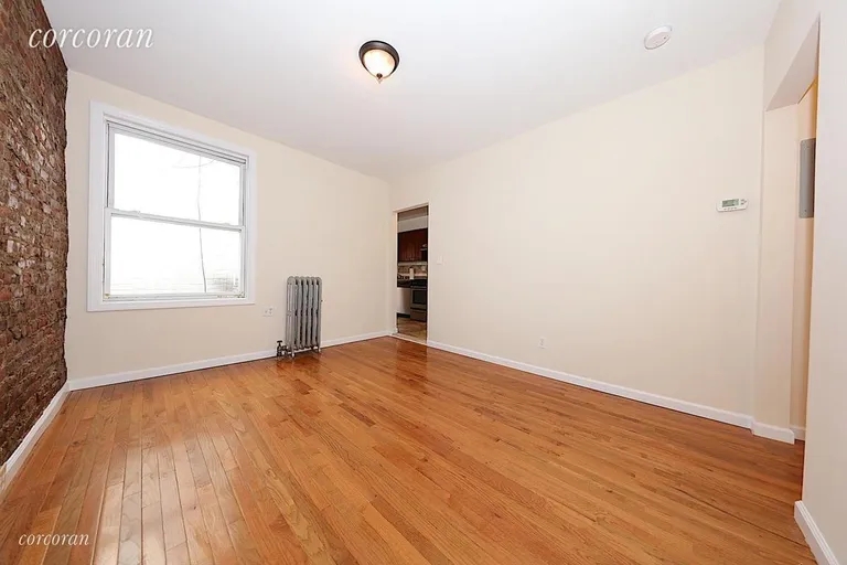New York City Real Estate | View 41-13 31st Avenue, 3F | room 1 | View 2