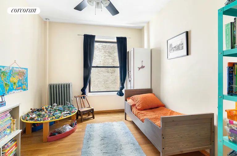 New York City Real Estate | View 5 Stratford Road, 6 | room 4 | View 5