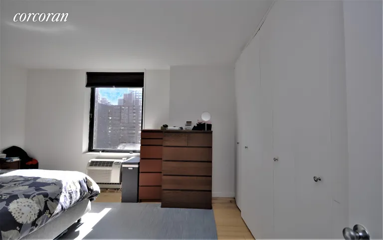 New York City Real Estate | View 1623 Third Avenue, 8D | room 9 | View 10