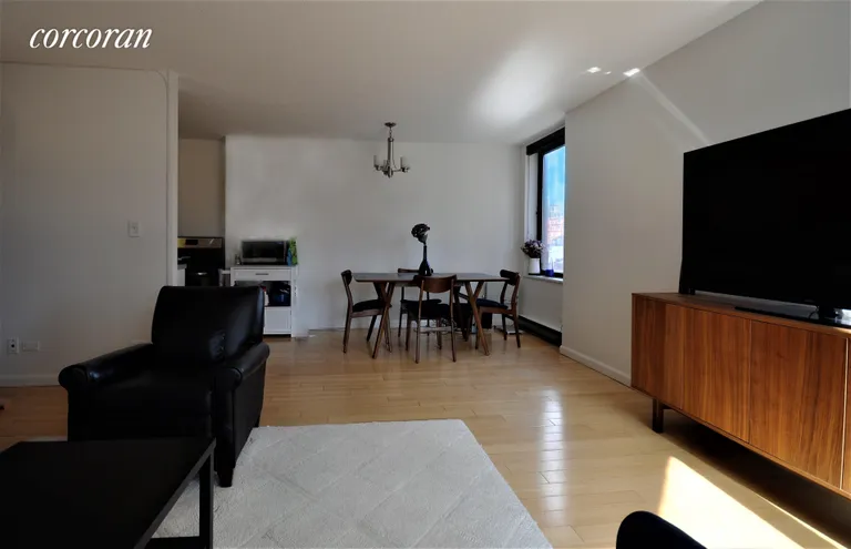 New York City Real Estate | View 1623 Third Avenue, 8D | room 4 | View 5