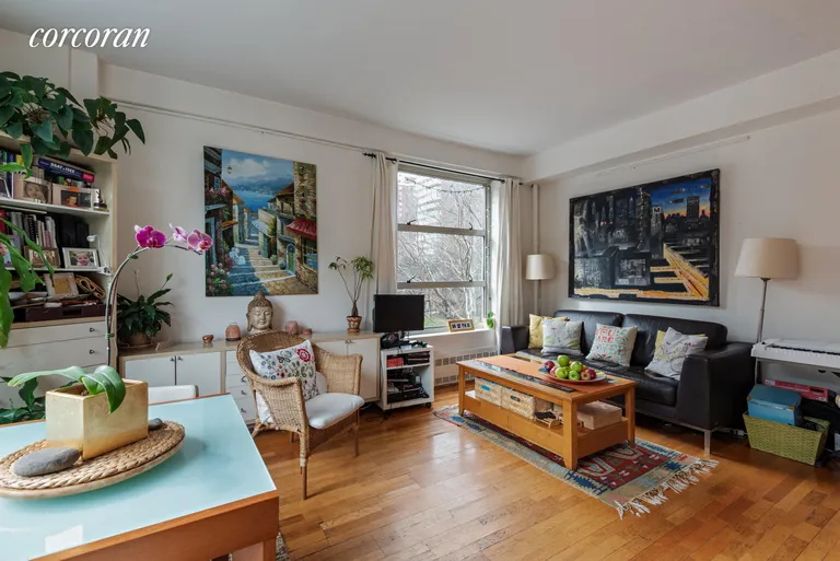 New York City Real Estate | View 501 West 123rd Street, 4G | Comfortable living space | View 2