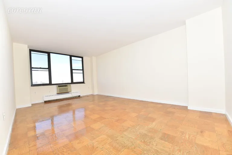 New York City Real Estate | View 235 South Lexington Avenue, 9J | 1 Bed, 1 Bath | View 1