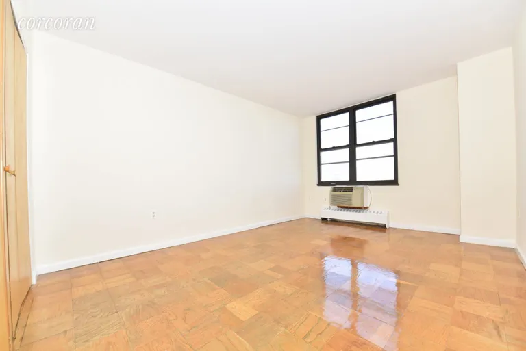 New York City Real Estate | View 235 South Lexington Avenue, 9J | room 2 | View 3