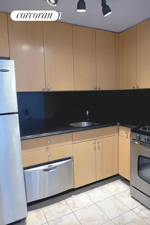 New York City Real Estate | View 204 21st Street, 4A | room 3 | View 4