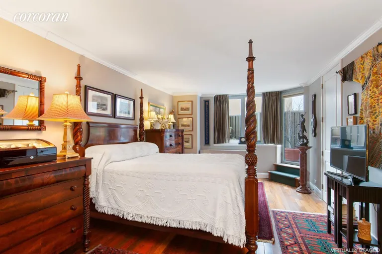 New York City Real Estate | View 500 West 43rd Street, 3AK | Oversized rooms call for oversized furniture! | View 5