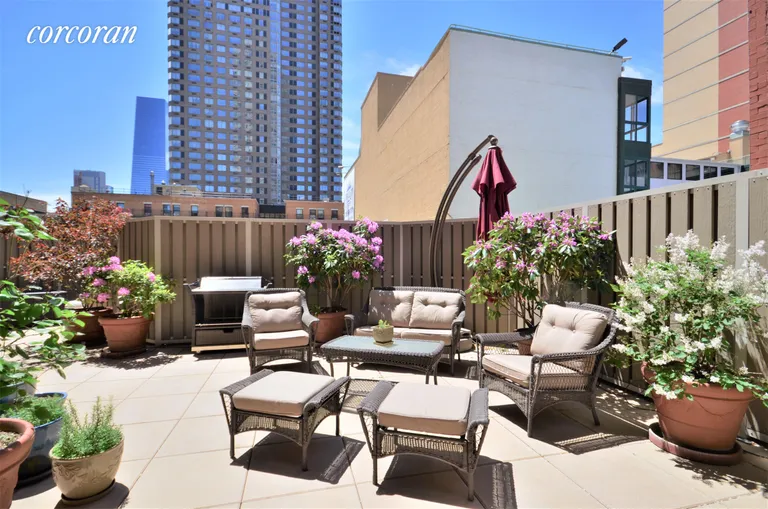 New York City Real Estate | View 500 West 43rd Street, 3AK | 2 Beds, 2 Baths | View 1