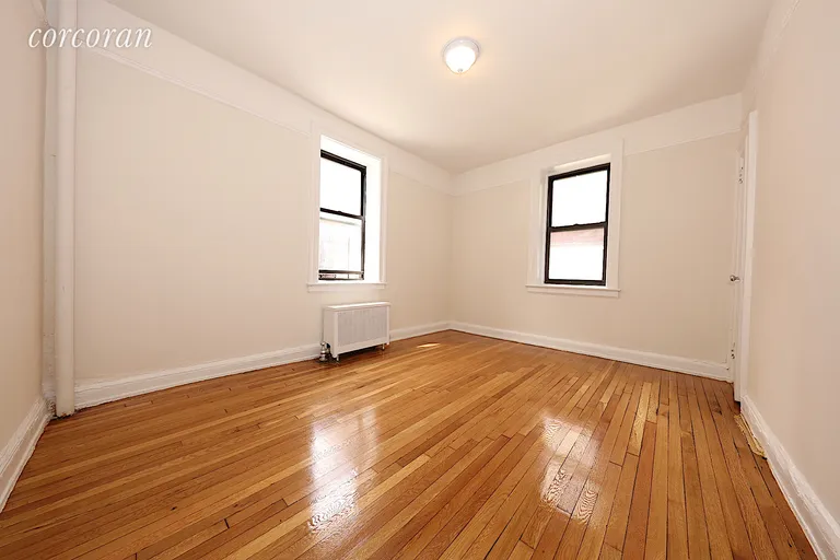 New York City Real Estate | View 25-41 30th Road, 1-E | room 4 | View 5