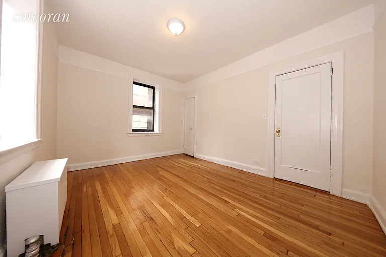 New York City Real Estate | View 25-41 30th Road, 1-E | room 6 | View 7
