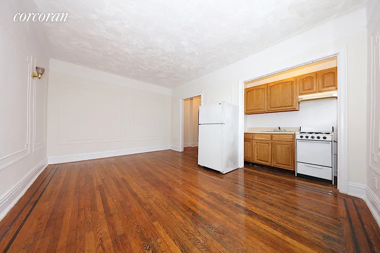 New York City Real Estate | View 25-90 35th Street, 5-J | room 1 | View 2