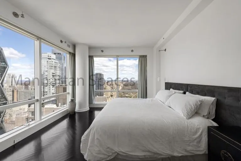 New York City Real Estate | View 230 West 56th Street, 59D | room 8 | View 9