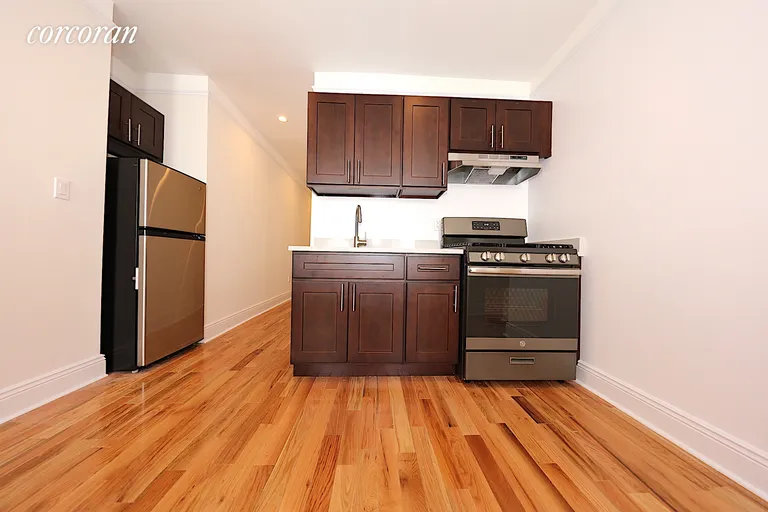 New York City Real Estate | View 32-20 34th Avenue, 5-C | room 8 | View 9