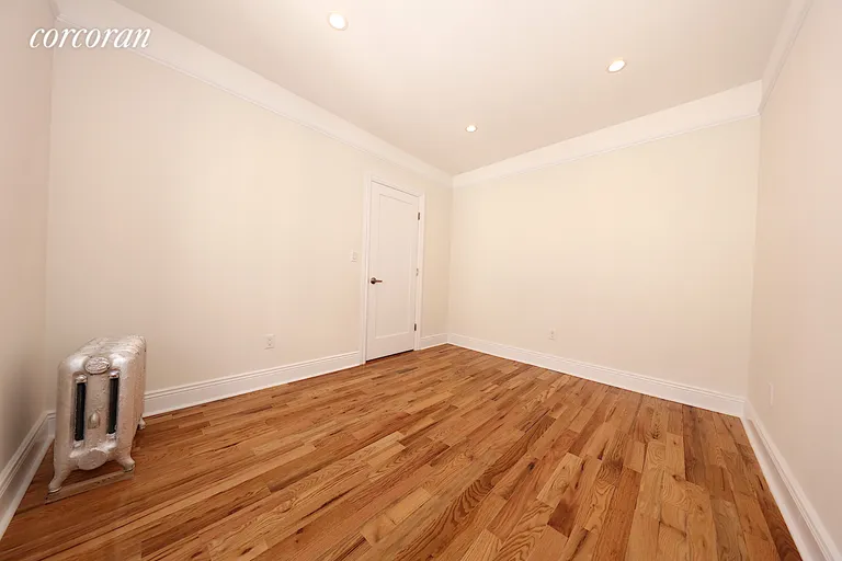 New York City Real Estate | View 32-20 34th Avenue, 5-C | room 5 | View 6