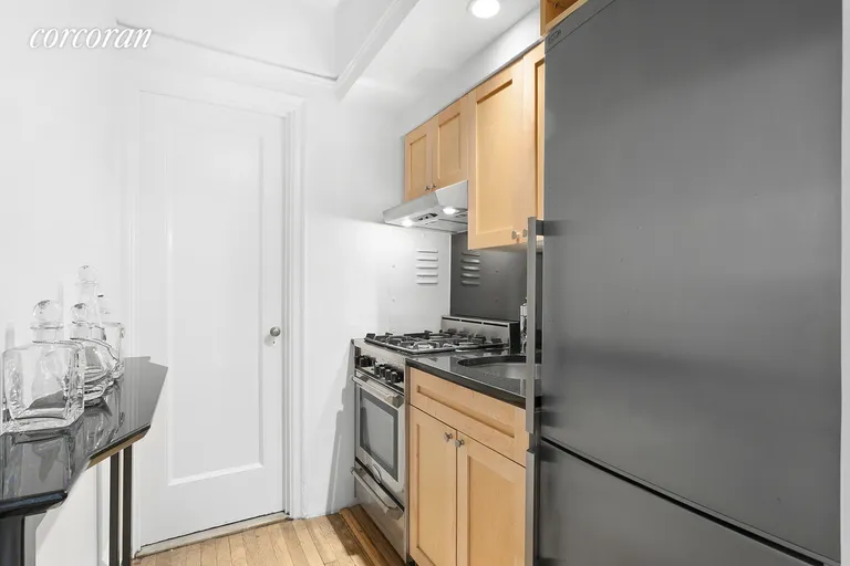 New York City Real Estate | View 205 East 78th Street, 14GG | room 2 | View 3