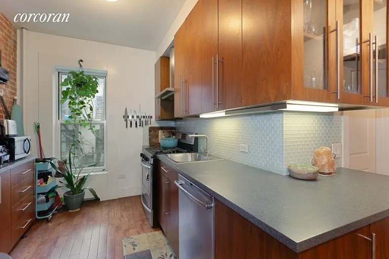 New York City Real Estate | View 131 Greenpoint Avenue, 3-R | room 1 | View 2