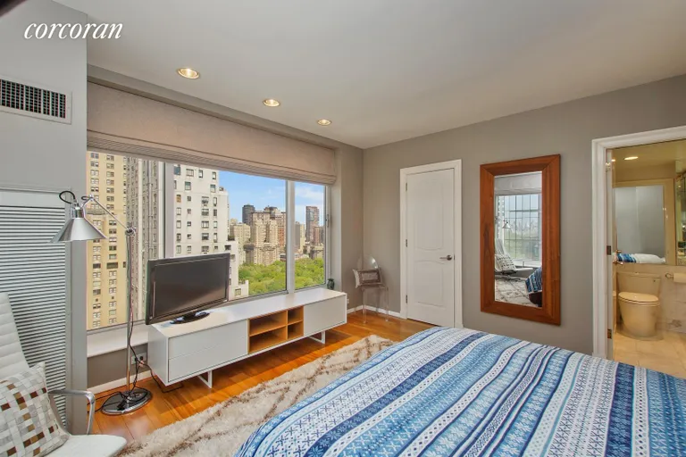 New York City Real Estate | View 106 Central Park South, 32B | 2 Beds, 2 Baths | View 1
