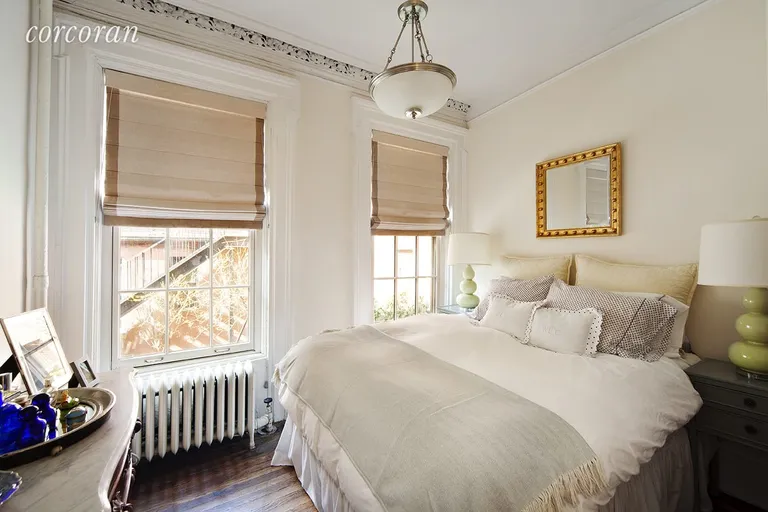 New York City Real Estate | View 19 Perry Street, PARLOR | room 3 | View 4