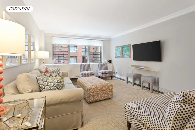 New York City Real Estate | View 55 East 87th Street, 4A | room 1 | View 2
