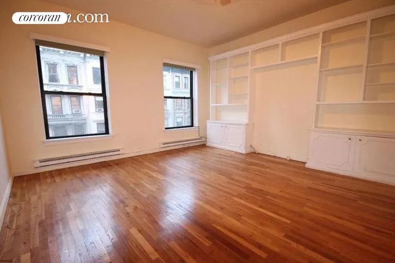 New York City Real Estate | View 36 West 85th Street, 4 | Exceptionally large bedroom | View 7